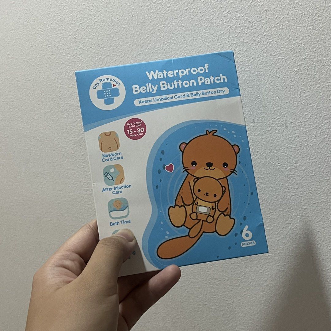 [SET] Tiny Buds Rice Baby Bath & Waterproof Belly Button Patches (Category: Baby Toiletries & Grooming) located in Makati City. Submitted by happycloset5 (Listing ID 1451628280, Image 2). Description: - Set includes Tiny Buds 200ml Rice Baby Bath with natural rice essence for gentle cleansing. - Also includes a box of 6 Tiny Remedies Waterproof Belly Button Patches. - Patches keep umbilical cord and belly button dry. - Ideal for newborn care, pos