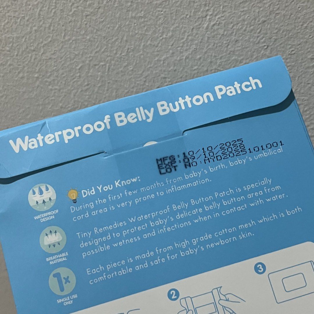 [SET] Tiny Buds Rice Baby Bath & Waterproof Belly Button Patches (Category: Baby Toiletries & Grooming) located in Makati City. Submitted by happycloset5 (Listing ID 1451628280, Image 3). Description: - Set includes Tiny Buds 200ml Rice Baby Bath with natural rice essence for gentle cleansing. - Also includes a box of 6 Tiny Remedies Waterproof Belly Button Patches. - Patches keep umbilical cord and belly button dry. - Ideal for newborn care, pos