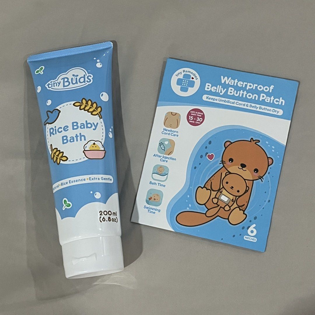 [SET] Tiny Buds Rice Baby Bath & Waterproof Belly Button Patches (Category: Baby Toiletries & Grooming) located in Makati City. Submitted by happycloset5 (Listing ID 1451628280, Image 1). Description: - Set includes Tiny Buds 200ml Rice Baby Bath with natural rice essence for gentle cleansing. - Also includes a box of 6 Tiny Remedies Waterproof Belly Button Patches. - Patches keep umbilical cord and belly button dry. - Ideal for newborn care, pos