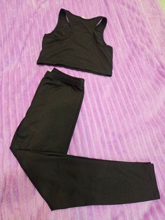 (Category: ) located in . Submitted by cloverclothes (Listing ID 1451639720, Image 1). Description: .