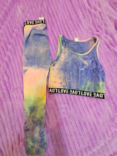 (Category: ) located in . Submitted by cloverclothes (Listing ID 1451641536, Image 1). Description: .