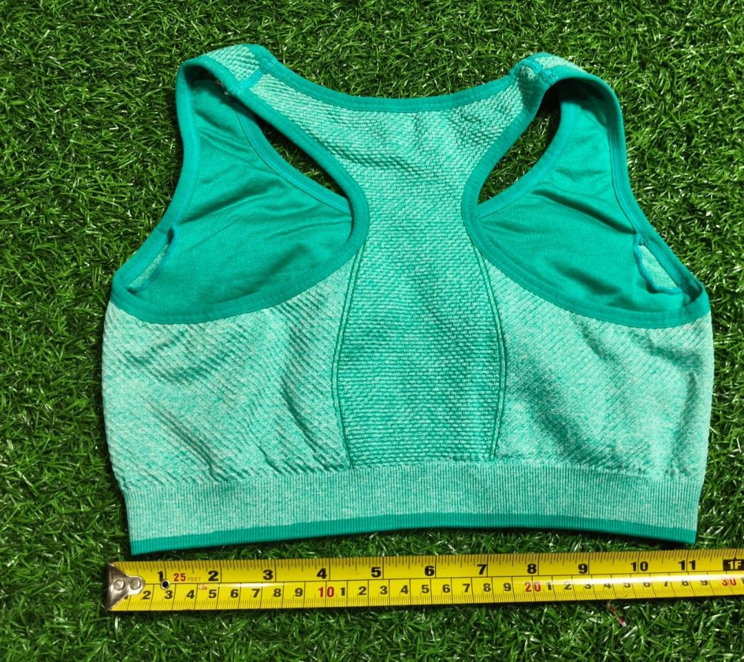 Size M (Category: New Undergarments & Loungewear) located in Sungai Buloh. Submitted by Zirahh.BndleNightware (Listing ID 1451674313, Image 2). Description: 9/10.
