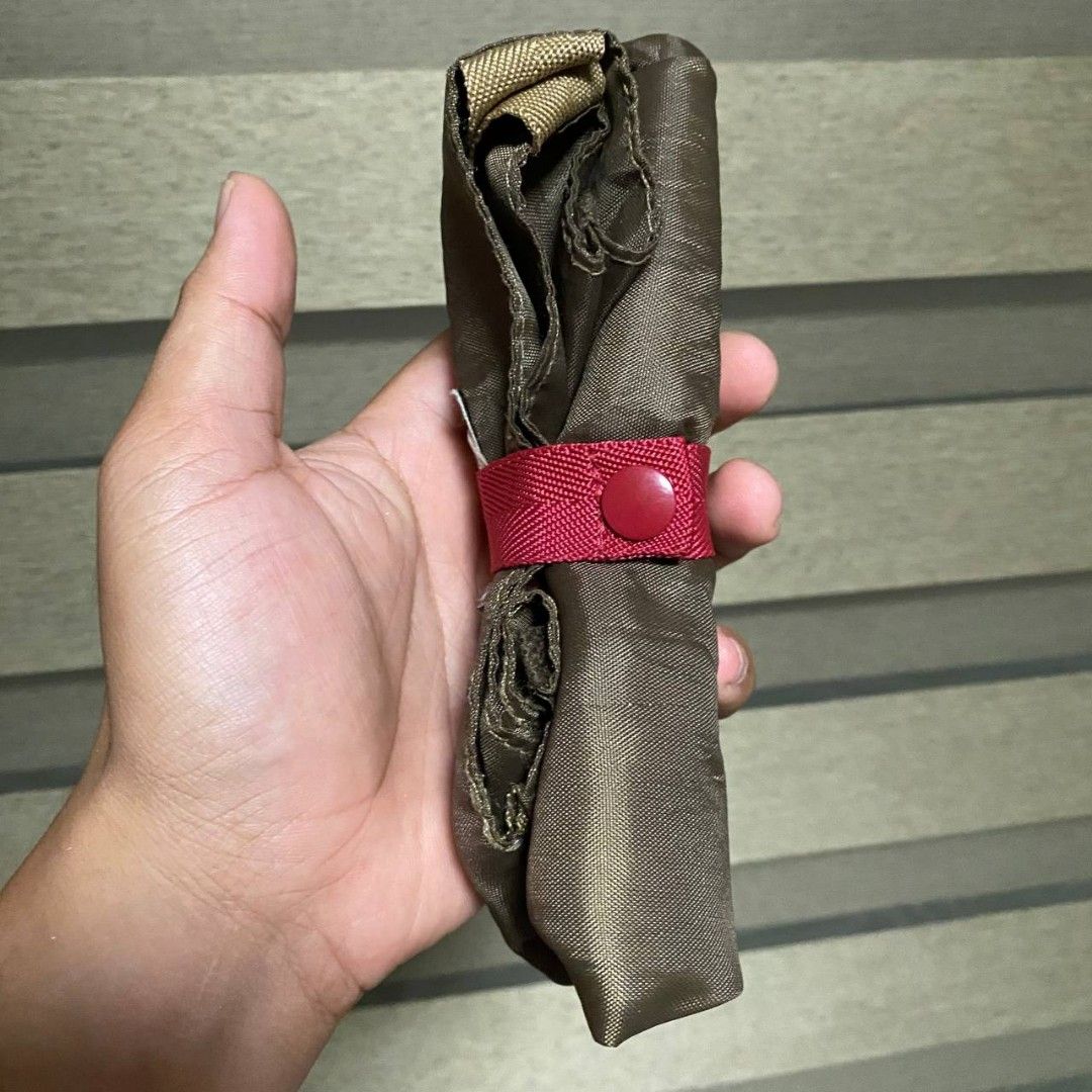 Snowpeak (Category: Luxury Bags & Wallets) located in Cavite. Submitted by safehawk-c9a684 (Listing ID 1451684309, Image 3). Description: for sale snowpeak no issues excellent condition fresh from bale all items are negotiable.