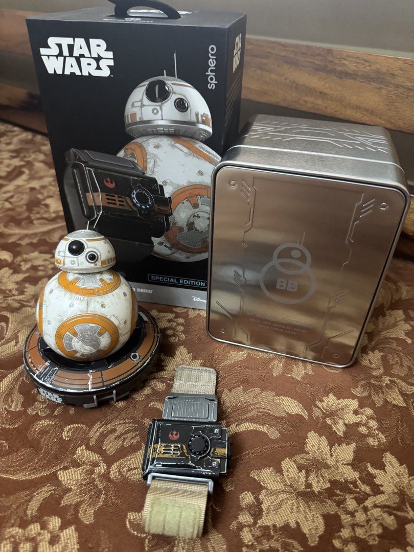 Sphero Star Wars BB-8 Droid Special Edition with Force Band (Category: Remote Control Toys) located in Las Pinas. Submitted by emdjss (Listing ID 1451595324, Image 1). Description: - Sphero Star Wars BB-8 Droid (Special Edition) - Includes Force Band - Includes collectible metal storage - Batt has deteriorated; best for display .