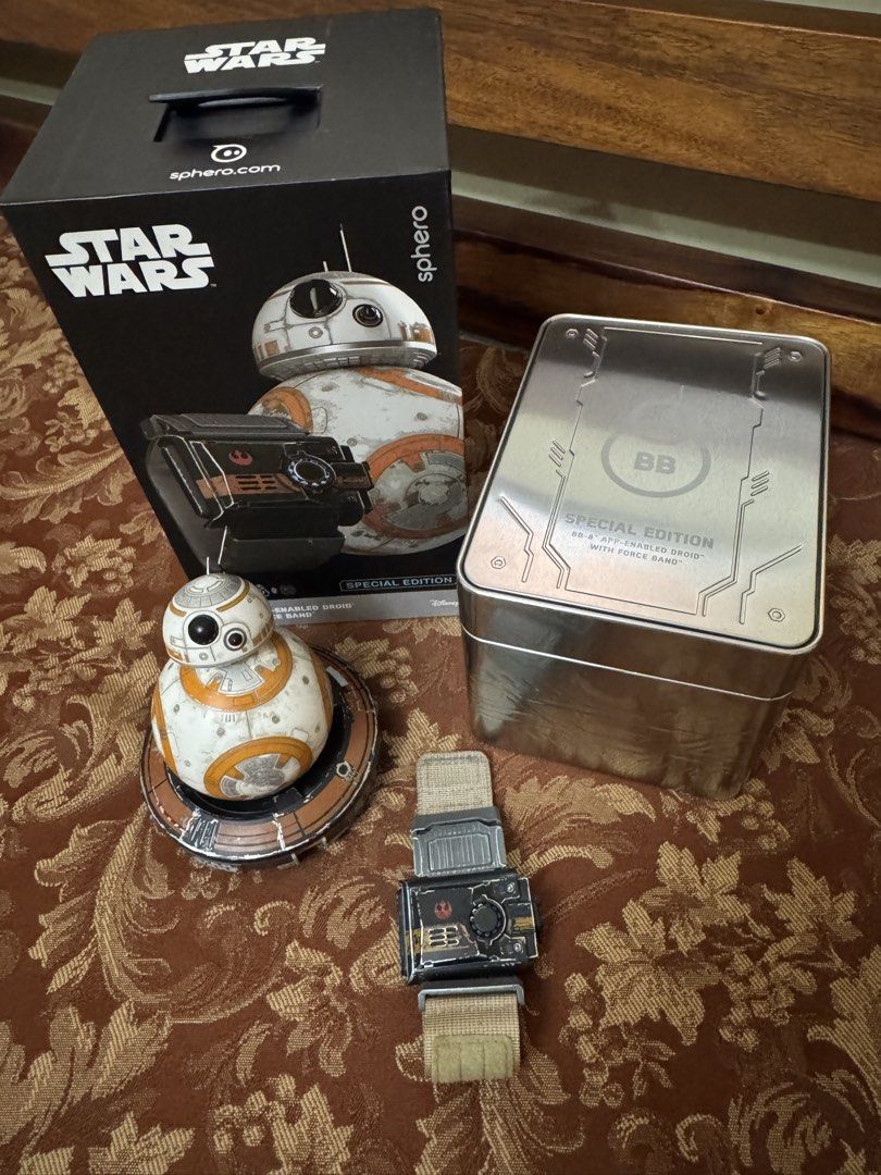 Sphero Star Wars BB-8 Droid Special Edition with Force Band (Category: Remote Control Toys) located in Las Pinas. Submitted by emdjss (Listing ID 1451595324, Image 2). Description: - Sphero Star Wars BB-8 Droid (Special Edition) - Includes Force Band - Includes collectible metal storage - Batt has deteriorated; best for display .