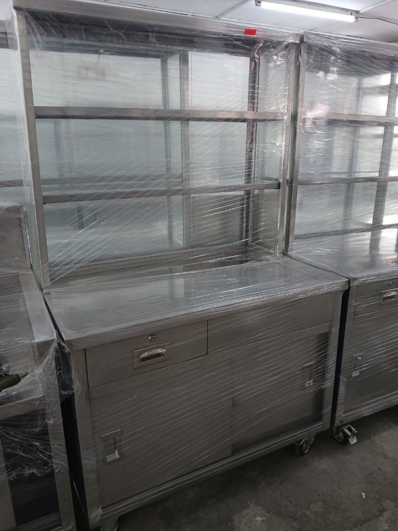 Stall air (Category: Shelves, Cabinets & Racks) located in Gombak. Submitted by braveeagle_ceecb5 (Listing ID 1451600491, Image 1). Description: stall air berukuran 4 kaki.