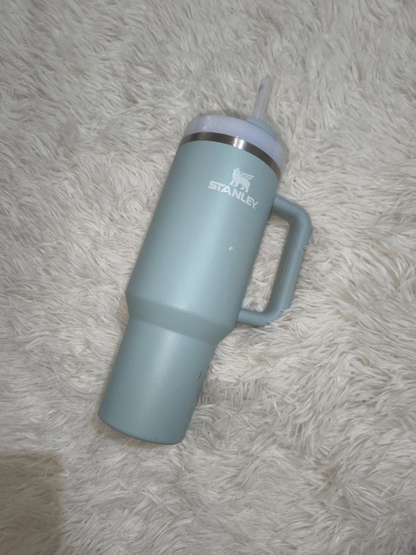 Stanley tumbler (Category: Water Bottles & Tumblers) located in Baguio. Submitted by persephone1417 (Listing ID 1451545954, Image 1). Description: from HK box Shipping payment first.