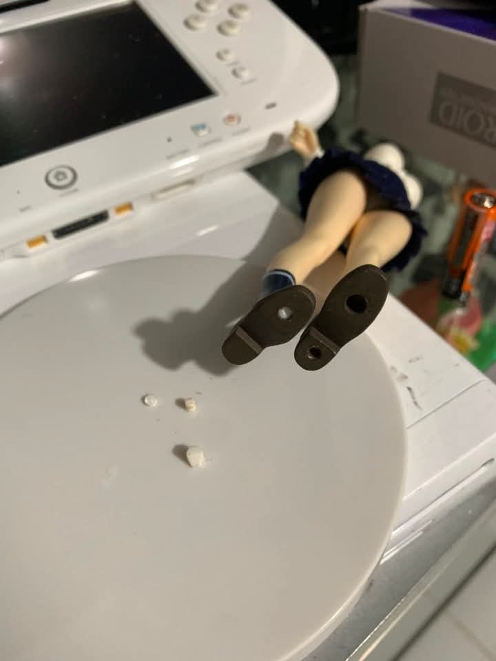 Super Sonico Anime Figure (Amuse Ver.) (Category: Figurines & Statues) located in Dipaculao. Submitted by zorotoyz (Listing ID 1451527896, Image 2). Description: visit fb @zorotoyz issue 1 peg broken nakakatayo parin naman damage box bib.