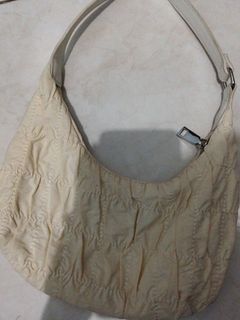 (Kategori: ) berada di . Dikirim oleh gietaaazr (ID iklan 1451649680, Gambar 1). Deskripsi: .