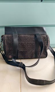 (Kategori: ) berada di . Dikirim oleh Lisaisluna (ID iklan 1451612094, Gambar 1). Deskripsi: .