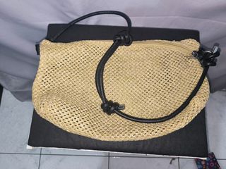 (Kategori: ) berada di . Dikirim oleh preloved_emak (ID iklan 1451556485, Gambar 1). Deskripsi: .