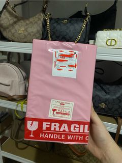(Kategori: ) berada di . Dikirim oleh clowyfashion (ID iklan 1451683959, Gambar 1). Deskripsi: .