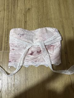 (Category: ) located in . Submitted by moltenrosesx (Listing ID 1451601635, Image 1). Description: .