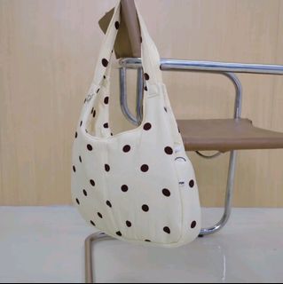 (Kategori: ) berada di . Dikirim oleh junnymoon (ID iklan 1451679668, Gambar 1). Deskripsi: .