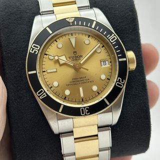 (Category: ) located in . Submitted by boxandpapers (Listing ID 1451653618, Image 1). Description: .