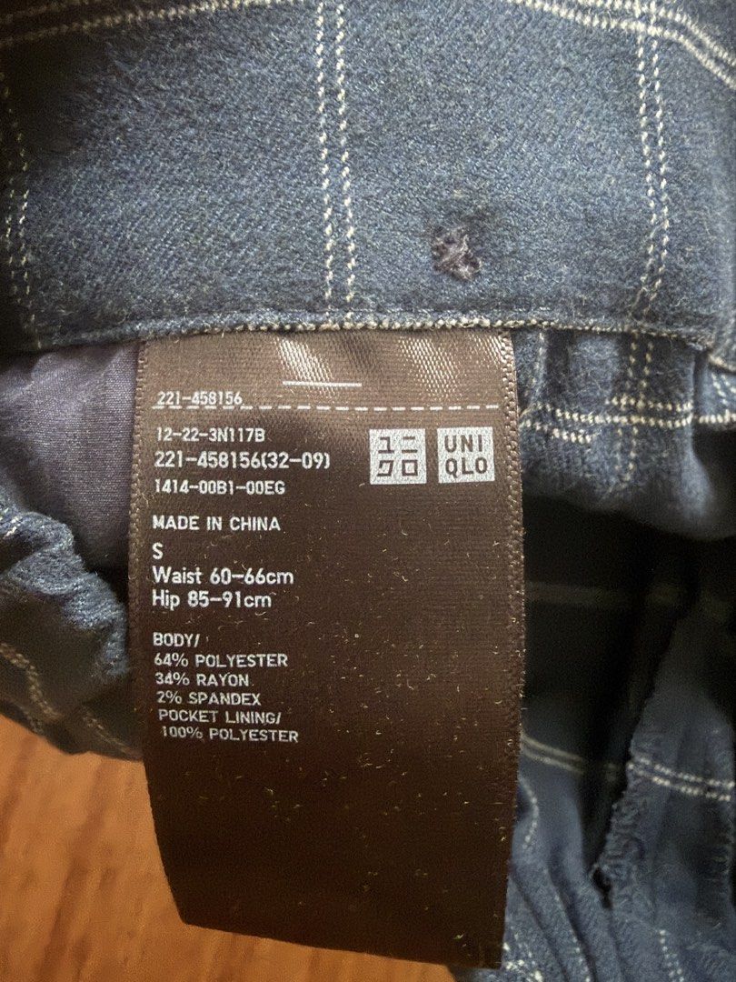 UNIQLO Blue Plaid Shorts Size S (Category: Shorts) located in Pasig City. Submitted by riikawa (Listing ID 1451697948, Image 3). Description: - Comfortable elastic waistband - waistline: 60-66cm or 24-26 inches - Made with a polyester and rayon blend - Includes spandex for added stretch .