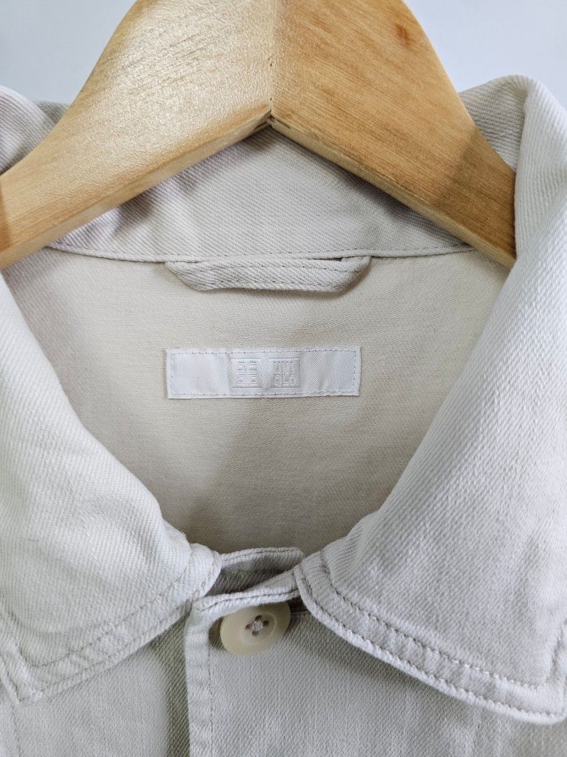 Uniqlo Chore Jacket (Category: Coats, Jackets and Outerwear) located in Davao. Submitted by workwear_stuff (Listing ID 1451521034, Image 3). Description: Uniqlo Chore Jacket Condition 9/10 Color Rate 9/10 Width 24 Length 29.5 Sleeve 24 M - 550.