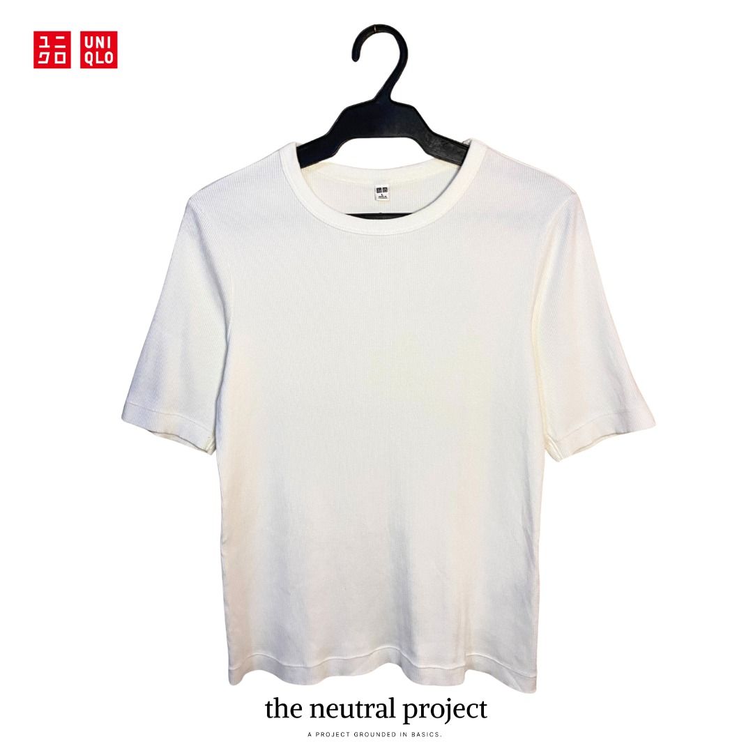 (SALE!) UNIQLO White Ribbed Top (Category: Shirts) located in Malilipot. Submitted by theneutralproject (Listing ID 1451653949, Image 1). Description: .