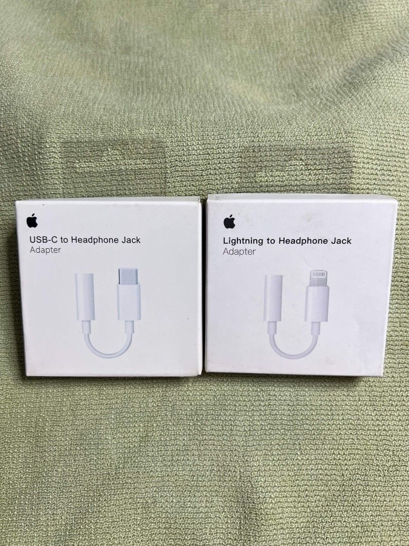 USB-C / Lightning Headphones Jack (Category: Headphones & Headsets) located in Manila. Submitted by onlineshopping22 (Listing ID 1451561668, Image 1). Description: MAY TAWAD JUST PM! 500 Each!.