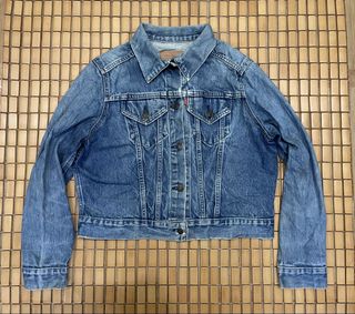 (Category: ) located in . Submitted by krukstore (Listing ID 1451553630, Image 1). Description: .