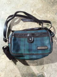 (Category: ) located in . Submitted by CDsThrift (Listing ID 1451638763, Image 1). Description: .