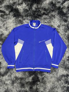 (Category: ) located in . Submitted by zyythrift.store (Listing ID 1451688652, Image 1). Description: .