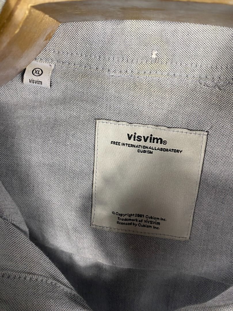 VISVIM (Category: Tshirts & Polo Shirts ) located in Cabanatuan. Submitted by Cruel.Thrift.PH (Listing ID 1451665803, Image 3). Description: VISVIM * SIZE XL ( L 26 x W 21 ) * VERY GOOD CONDITION * ISSUE - MAY PUNIT SA MAY LEFT SLEEVE PERO MATATAHI NAMAN, KAYO NA MAGPATAHI * P 680 + SHIPPING FEE.
