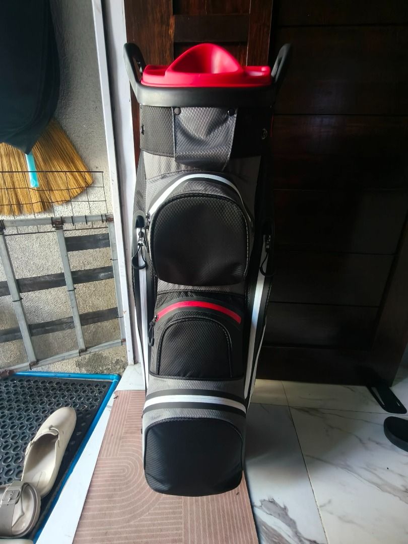 Wack Wack Golf Bag (Category: Golf) located in Caloocan City. Submitted by authentics91634 (Listing ID 1451582233, Image 3). Description: Wack Wack Golf Bag (14 way) Bnew and never used - Stylish black and grey golf bag with eye-catching red accents. - Multiple pockets offer ample storage for all your golf essentials. - Features sturdy handles and a durable base for reliable transport. - Ready to hit the golf course! - Waterproof Gentri cavite lo