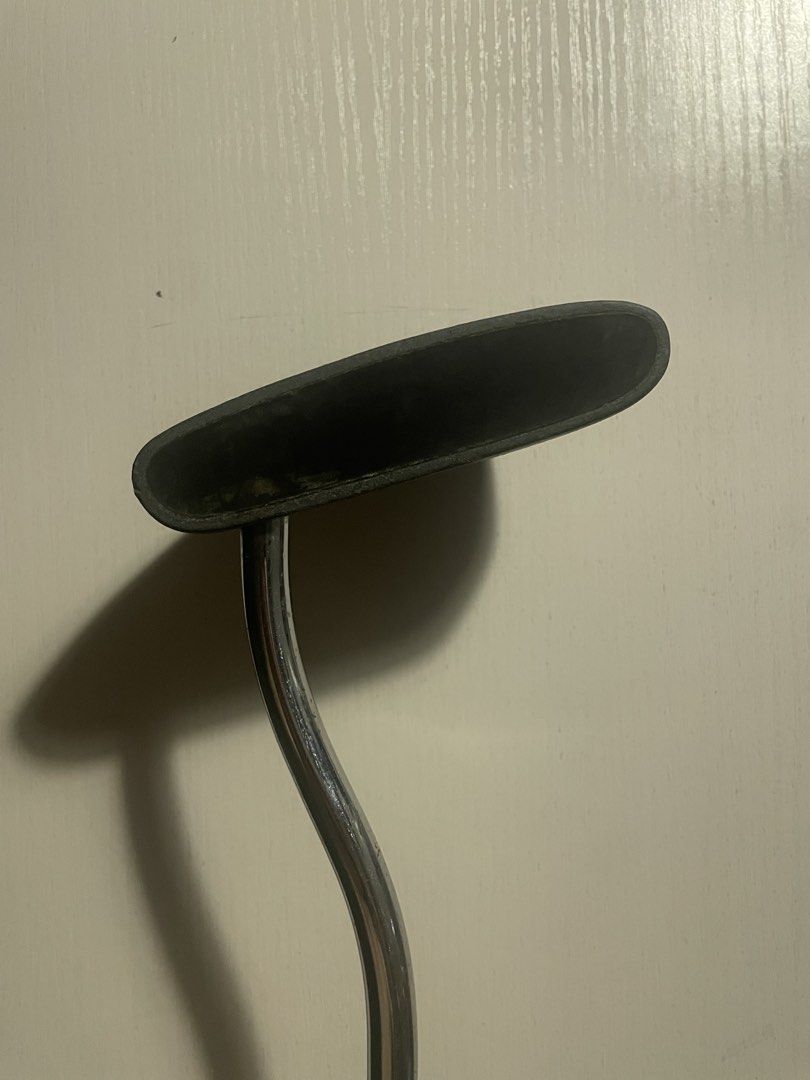 Wilson Black Jack 801 Balata Golf Putter (Category: Golf) located in Makati City. Submitted by greenerpasturesss (Listing ID 1451568295, Image 2). Description: - Shows some signs of use on the clubface and shaft - Pm for more details! RFS: New putter.