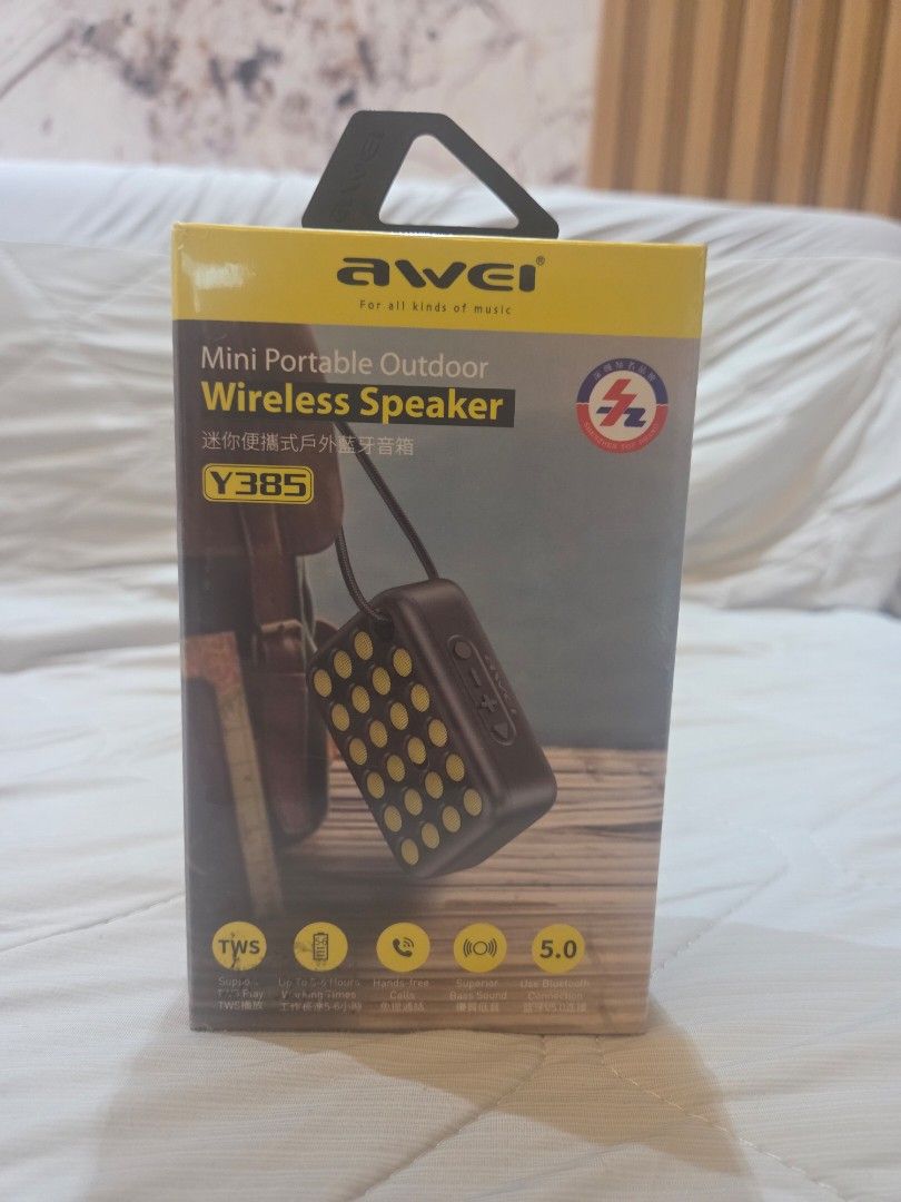 Wireless Speaker (Category: Portable Music Players) located in Manila. Submitted by dominicdavid08 (Listing ID 1451600428, Image 1). Description: .