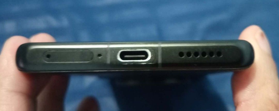 Xiaomi 12s ultra 512gb (Category: Xiaomi) located in Quezon City. Submitted by sunfyre88 (Listing ID 1451683428, Image 3). Description: 16000 NO LOW BALLER! Xiaomi 12s ultra Snapdragon 8 gen1+ 512gb 12gb +12gb Ltpo AMOLED display 10 bit- 1 billion color display 120 hertz 5G 3 camera; LEICA LENS 1. Wide 2 periscope telephoto 3. Ultra wide 1" sensor camera Harman -kardon speakers CN ROM - with Google play no issue NO SWAP LAST PRICE POSTED UNIT ONL