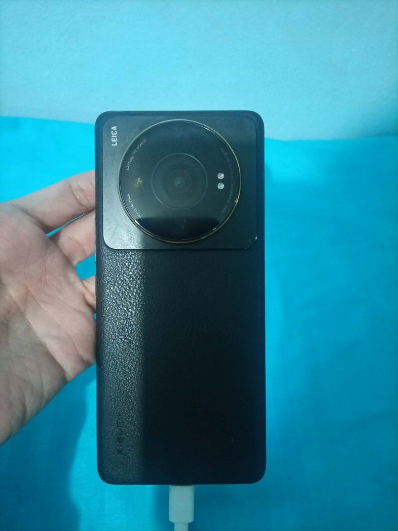 Xiaomi 12s ultra 512gb (Category: Xiaomi) located in Quezon City. Submitted by sunfyre88 (Listing ID 1451683428, Image 1). Description: 16000 NO LOW BALLER! Xiaomi 12s ultra Snapdragon 8 gen1+ 512gb 12gb +12gb Ltpo AMOLED display 10 bit- 1 billion color display 120 hertz 5G 3 camera; LEICA LENS 1. Wide 2 periscope telephoto 3. Ultra wide 1" sensor camera Harman -kardon speakers CN ROM - with Google play no issue NO SWAP LAST PRICE POSTED UNIT ONL