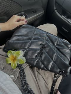(Category: ) located in . Submitted by ddpreloved122 (Listing ID 1451621965, Image 1). Description: .
