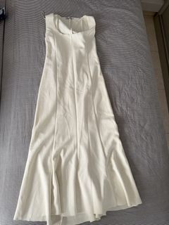(Category: ) located in . Submitted by cheapclothes111 (Listing ID 1451589004, Image 1). Description: .