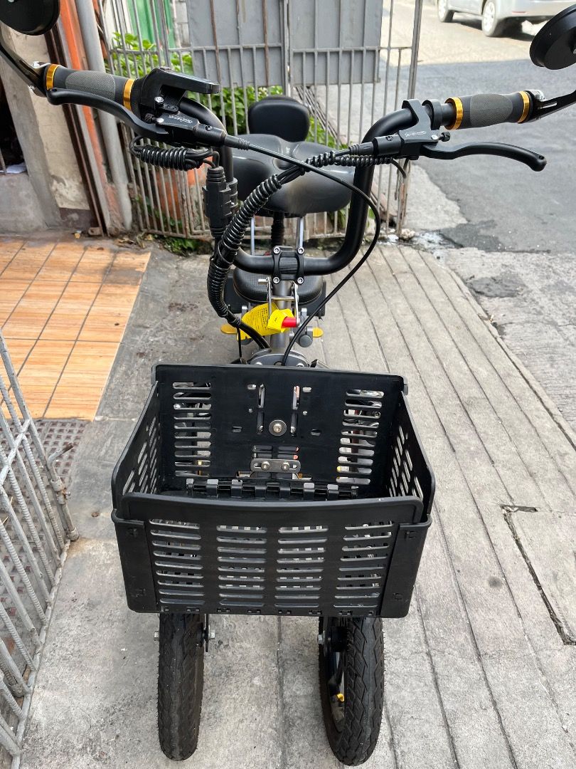 3 wheels e bike (Category: Looking For) located in Caloocan City. Submitted by swiftearth-f718 (Listing ID 1451725258, Image 1). Description: For sale AFREDA S6 3 wheels e bike Motor : 500W rear hub motor (250W version also available for select EU regions) Battery: Dual 48V 15.6Ah (2x 7.8Ah) Lithium-Ion batteries Max Speed: 30 to 40 km/h (approx. 18–25 mph) depending on local regulations Range: Up to 50–60 km Charging Time: 4 to 6 hours Max Capac