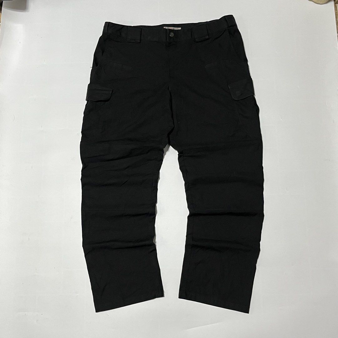 511 Tactical Stryke Cargo Pants (Category: Jeans) located in Bacoor. Submitted by ItsShoeGood (Listing ID 1451795546, Image 3). Description: Size 38x32 on tag 19 waist 41 length 9 leg opening 13 thigh Pristine condition like new Wash only.