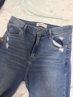 (Category: ) located in . Submitted by cornpieee (Listing ID 1451834052, Image 1). Description: .