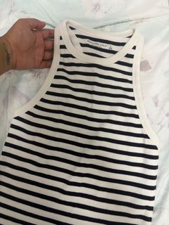 (Category: ) located in . Submitted by cornpieee (Listing ID 1451833829, Image 1). Description: .