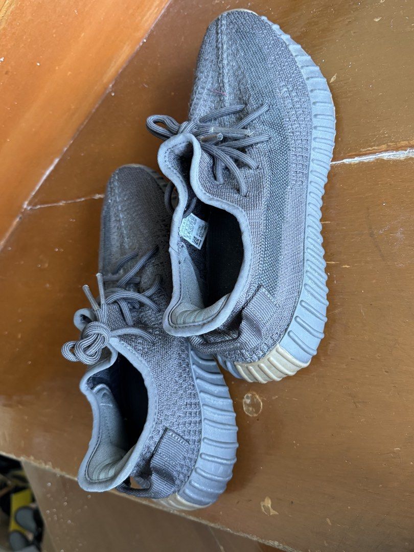 Adidas Yeezy Boost 350 V2 "Zebra" (Category: Sneakers) located in Navotas City. Submitted by joy.to.the.w0rld (Listing ID 1451722873, Image 3). Description: - Adidas Yeezy Boost 350 V2 - AUTHENTIC!! - Size: US 9 - Color: Dark Grey knit upper - Features: Signature side stripe, Gum sole - Condition: Shows some signs of wear on sole and upper, but still has plenty of life left. - Ideal for: Everyday wear.
