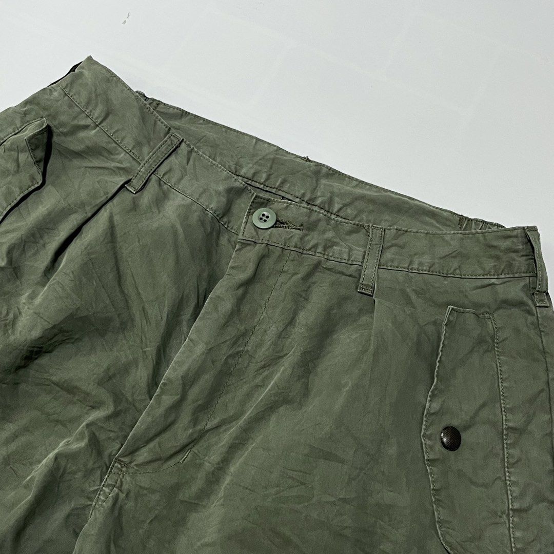 Alpha Industries M90 Military Cargo Pants (Category: Jeans) located in Bacoor. Submitted by ItsShoeGood (Listing ID 1451796681, Image 2). Description: Size Small on tag 15 Waist fit to size 30 below 37 length Excellent condition .