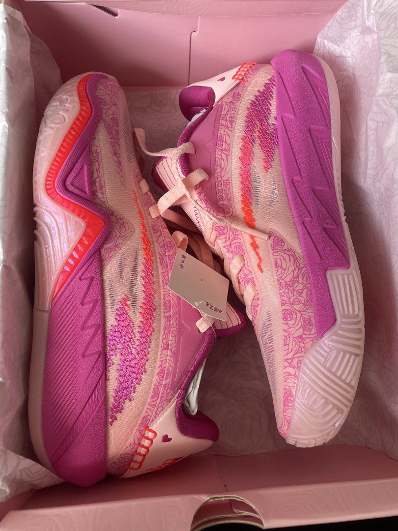 ANTA KAI 3 MOTHERS PASSION (Category: Sneakers) located in Manila. Submitted by sellwithbelly (Listing ID 1451709119, Image 1). Description: - ANTA Basketball Shoes - Color: Pink and Purple with all-over rose pattern - Size: Men's US 8 (EUR 41, UK 7) - Includes original box - Ideal for playing basketball.