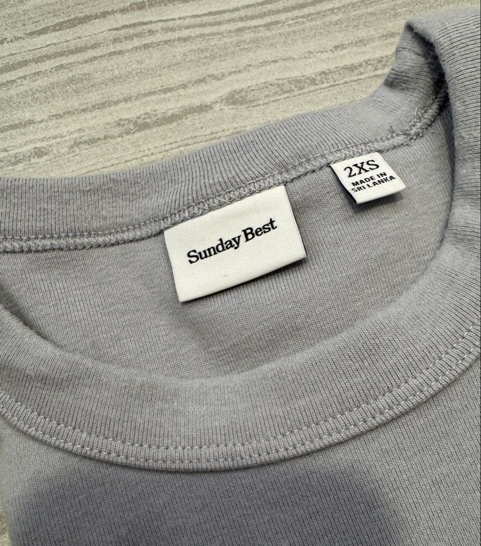 ARITZIA Sunday Best Baby Tee (Category: Shirts) located in Alburquerque. Submitted by gillie_ (Listing ID 1451740212, Image 3). Description: • Authentic from the USA • Fits XXS-XS • Snug, Cropped/Baby tee fit • Color: Gray • ✨ Buy 2+ items for a discounted total • Please READ INSTRUCTIONS ON LAST SLIDE before inquiring❣️.