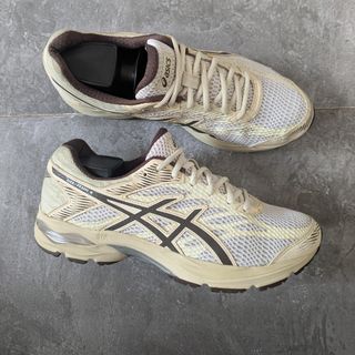 (Kategori: ) berada di . Dikirim oleh entryshoes.id (ID iklan 1451741271, Gambar 1). Deskripsi: .