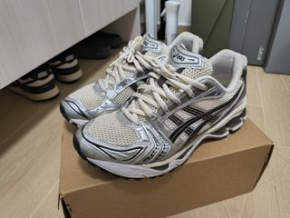 （分類：）位於 。 由 ycwaii 提交（商品編號 1451807607，圖片 1）。簡介： 。