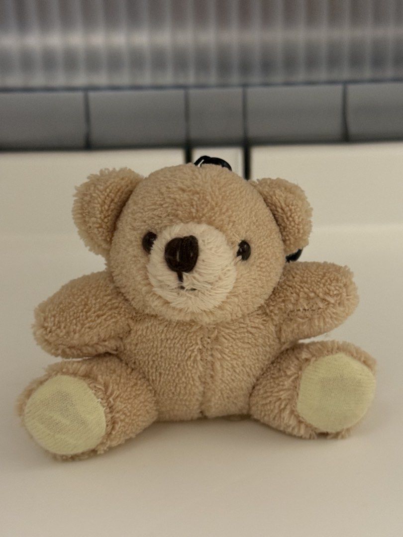 assorted plush (Category: Plushies & Soft Toys) located in Singapore. Submitted by tatty83 (Listing ID 1451869389, Image 3). Description: $3 ea~~ take all $15!!.