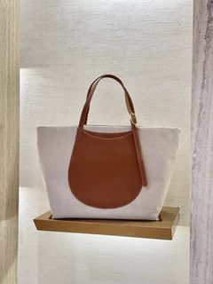 L••C Collection item 1