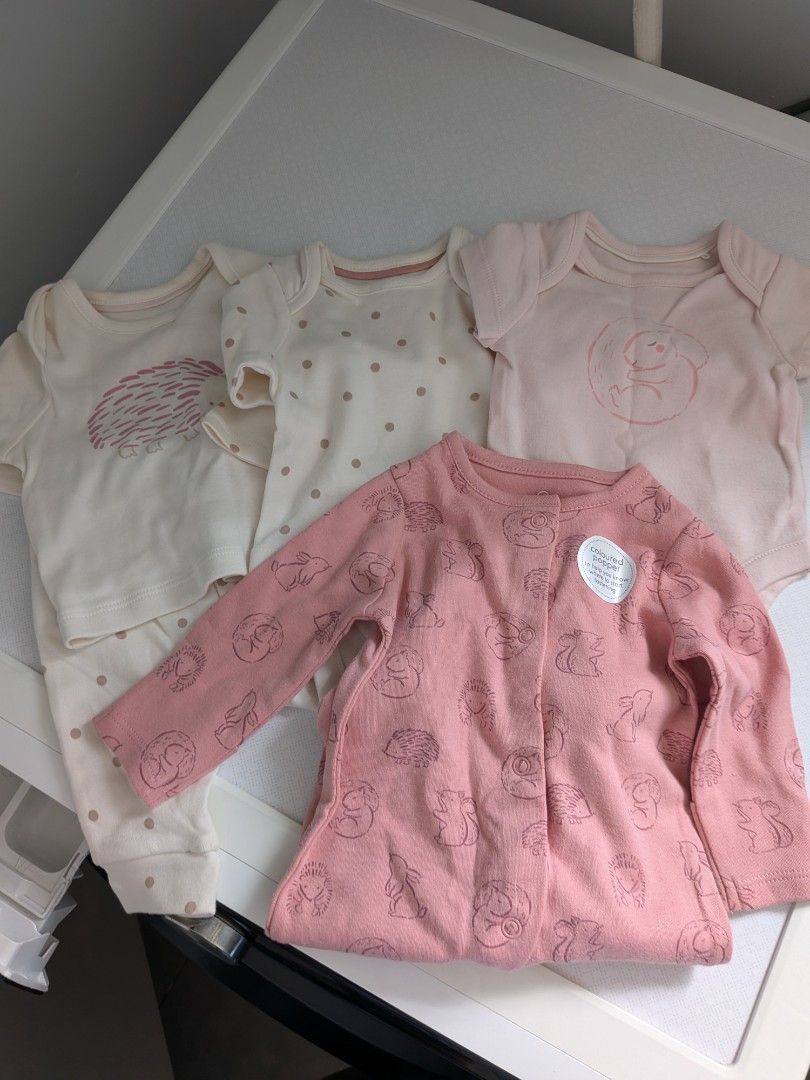 Baby Girl Clothes Set - Bodysuits, Sleepsuit, Hat, Mittens, Bib (Category: Babies & Kids Fashion) located in Subang Jaya. Submitted by closetcurations (Listing ID 1451751517, Image 1). Description: - Complete baby girl outfit set - Includes multiple bodysuits - Pink sleepsuit with adorable animal prints - Matching hat with cute ears - Soft mittens - Handy bib - Made from soft, comfortable fabric - Ideal for everyday wear and newborns/infants.