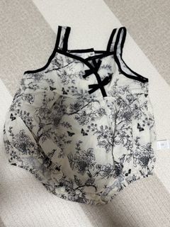 (Category: ) located in . Submitted by yourfashionspace (Listing ID 1451826429, Image 1). Description: .