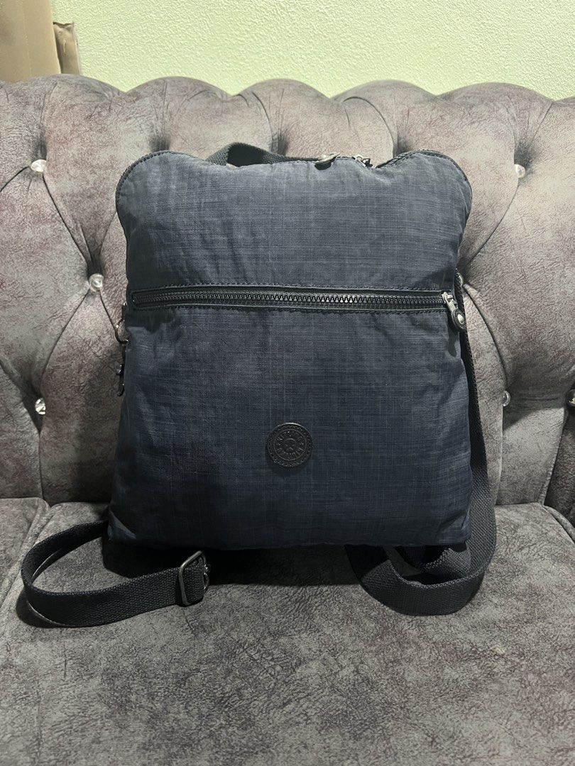 Backpack kipling (Category: Backpacks) located in Tanah Merah. Submitted by nik.ibrahim_2420 (Listing ID 1451883637, Image 1). Description: Kondisi cantik lg Utk lebih detail blh pm.