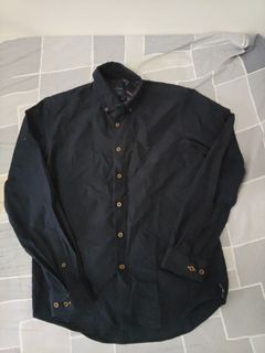 (Category: ) located in . Submitted by brandedclassicwearfabrics (Listing ID 1451751531, Image 1). Description: .